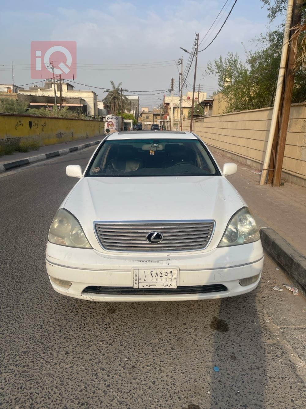 Lexus LS